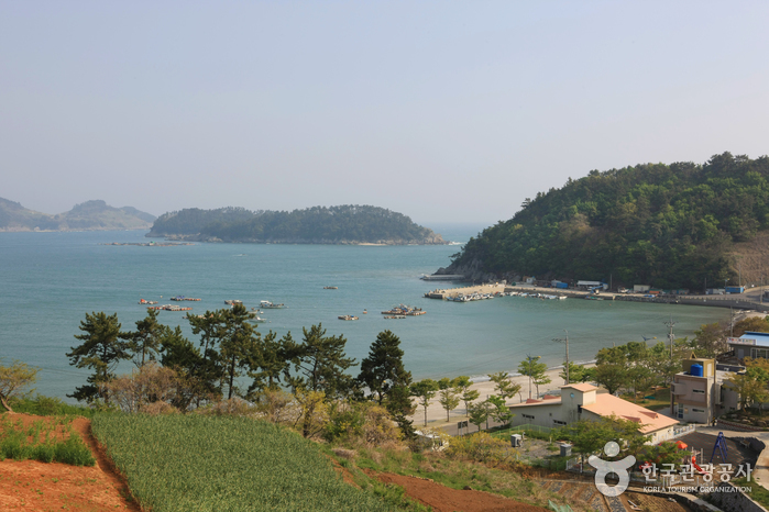 Parque Nacional Marítimo Hallyeo (Sacheon) (한려해상국립공원(사천))4 Miniatura