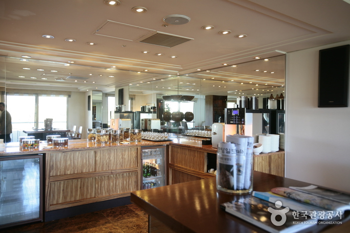 Hyatt Regency Jeju (하얏트리젠시 제주)