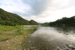 남노일 강변