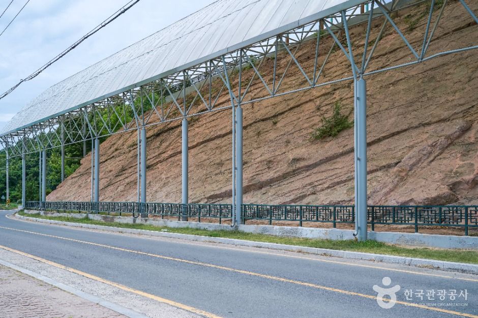 의성 제오리 공룡발자국 화석산지