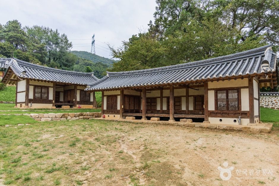 thumbnail-양지향교-5