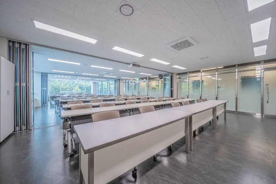 thumbnail-광명업사이클아트센터-4