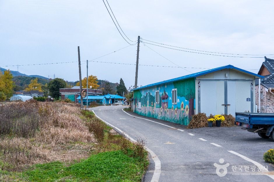 청라 은행마을 (보령)