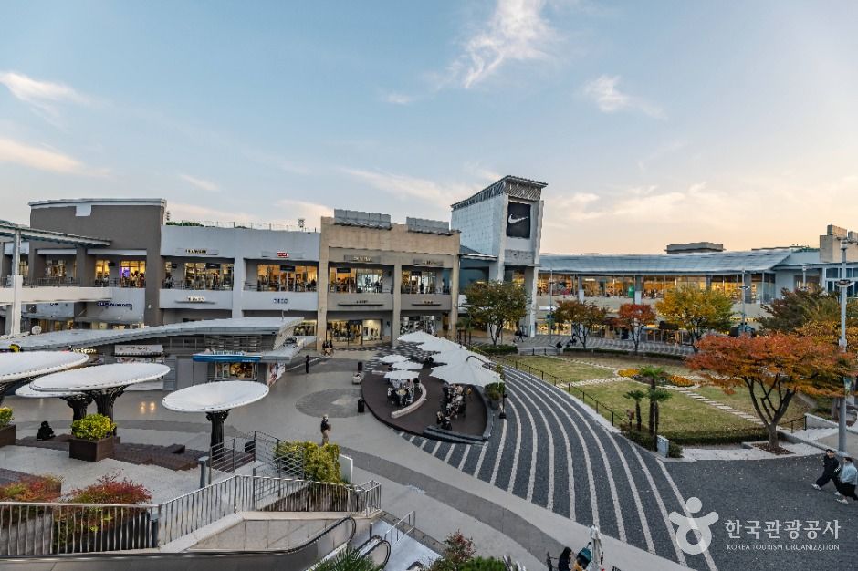 김해_롯데프리미엄아울렛 김해점 (2)