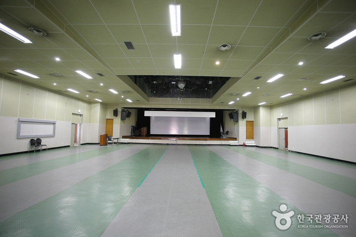 Centro Juvenil del Monte Geumnyeonsan de Busan (부산광역시 금련산청소년수련원)4