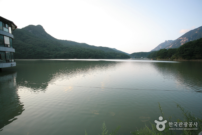 산정호수