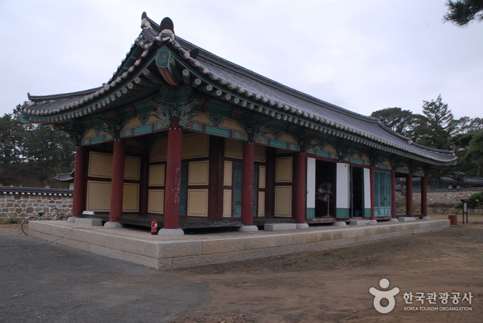 Haemieupseong Fortress (서산 해미읍성)
