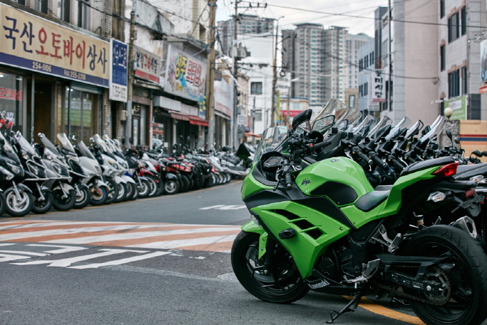 Motorradgasse Daegu (대구 오토바이골목)