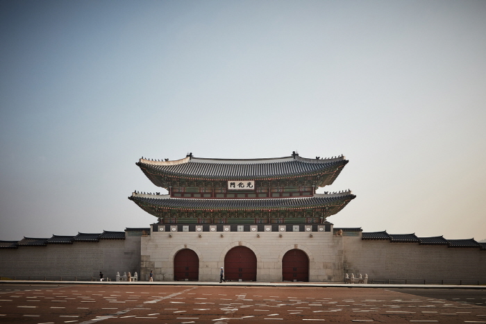 thumbnail-Gwanghwamun Gate (광화문)-24