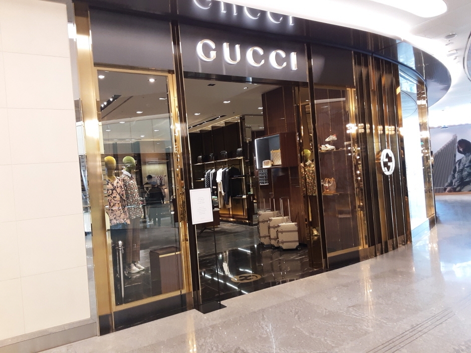 Gucci Men - Lotte World Tower Branch [Tax Refund Shop] (구찌 남성 롯데월드타워점)