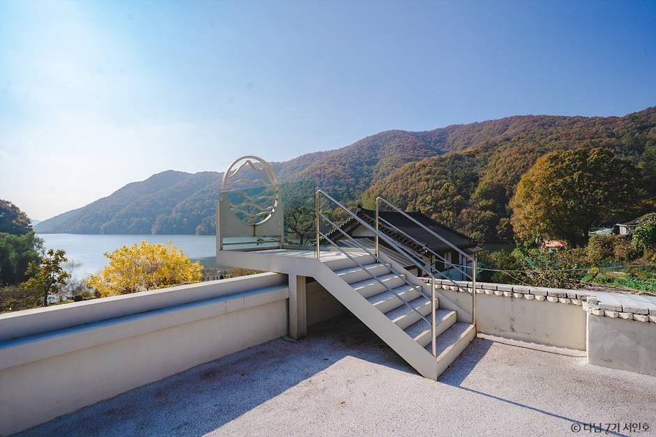 안성 가을 여행 서울 근교 당일치기 단풍 명소_호수정감_2-6