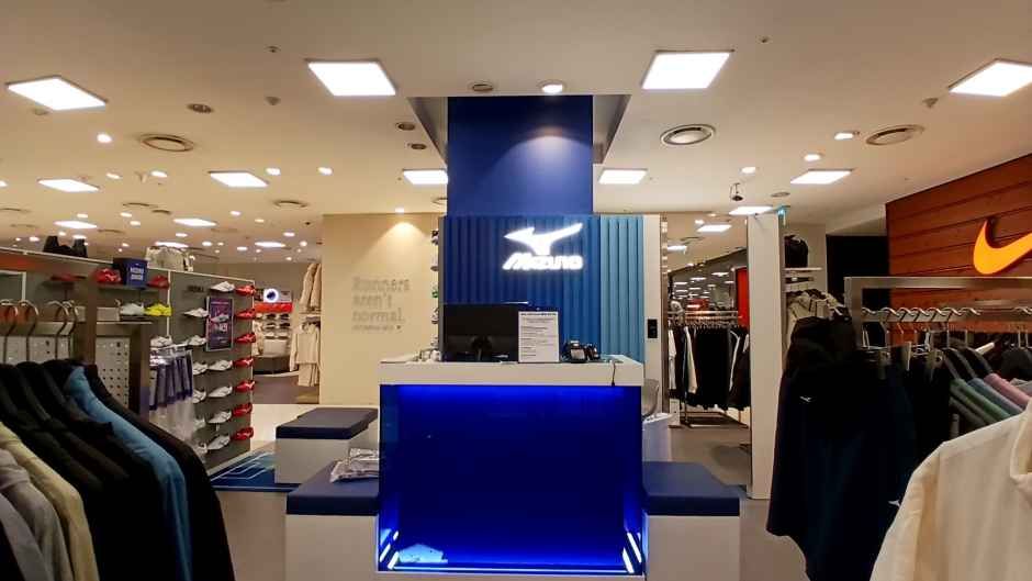 Mizuno - Hyundai Department Store Mia Branch [Tax Refund Shop](미즈노 현대백화점 미아점)