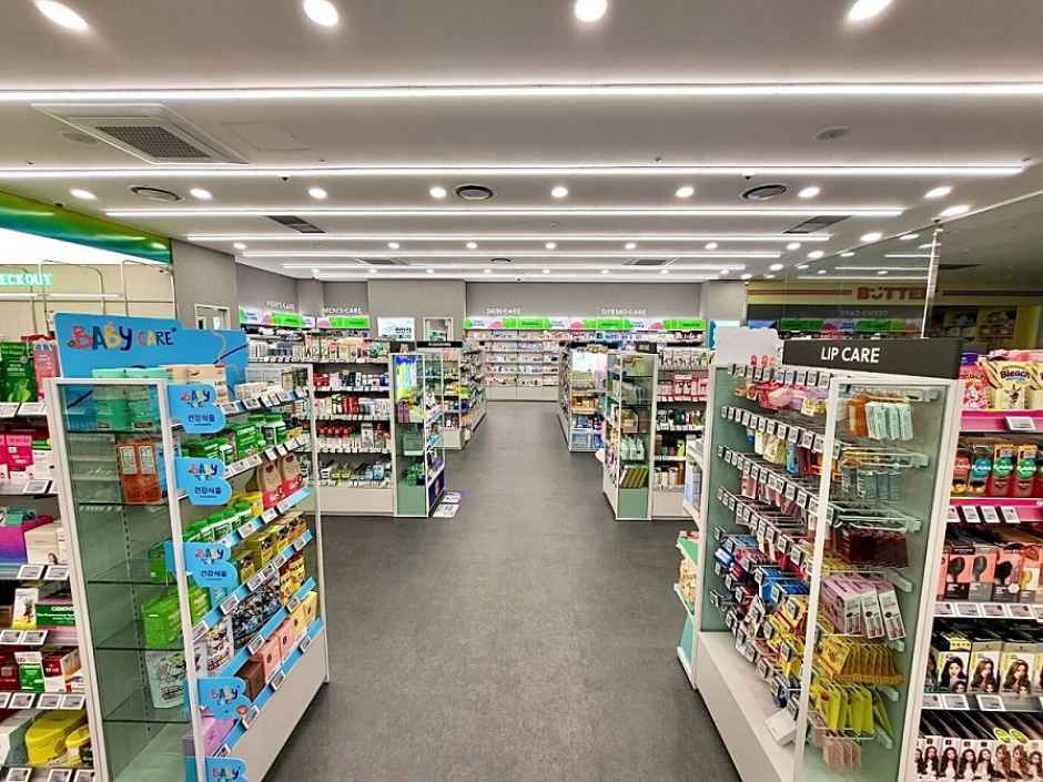 thumbnail-[事後免税店]Olive Young・アニャン（安養）エンターシックス店(올리브영 안양엔터식스점)-1