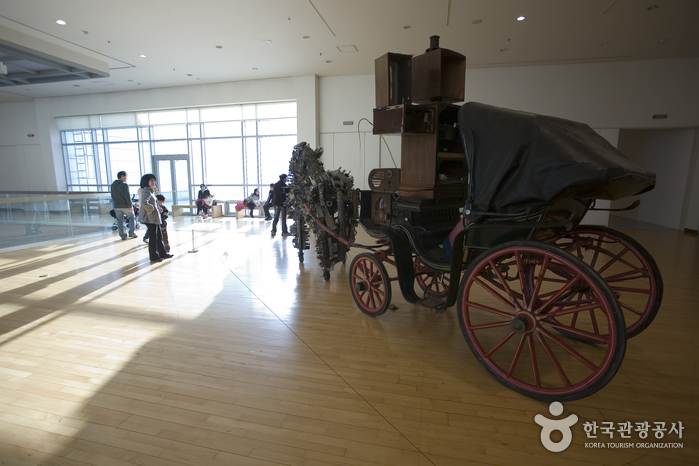 Busan Museum of Art (부산시립미술관)