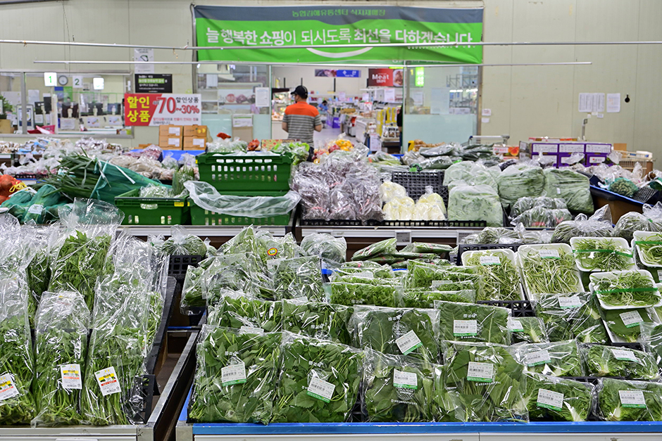thumbnail-김해농수산물종합유통센터-4