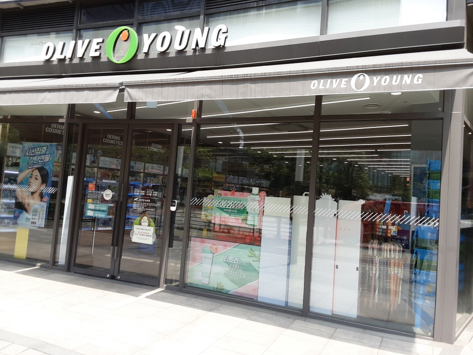[事後免稅店] Olive Young (板橋Avenue France店)(올리브영 판교아브뉴프랑)