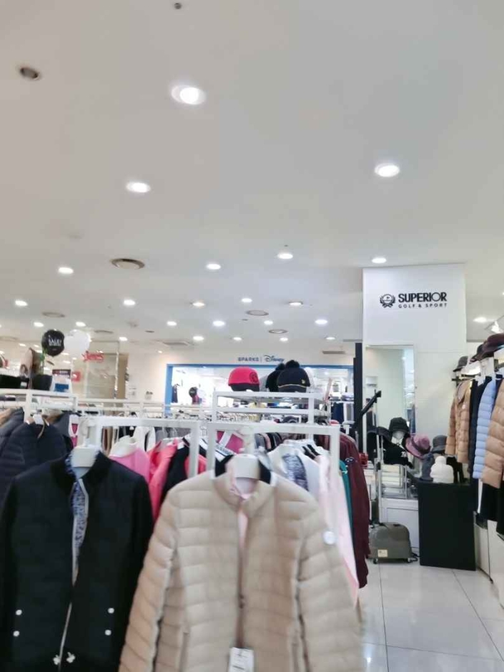 Superior - Chuncheon M Department Store Branch [Tax Refund Shop] (슈페리어 골프앤스포츠 춘천M백화점)