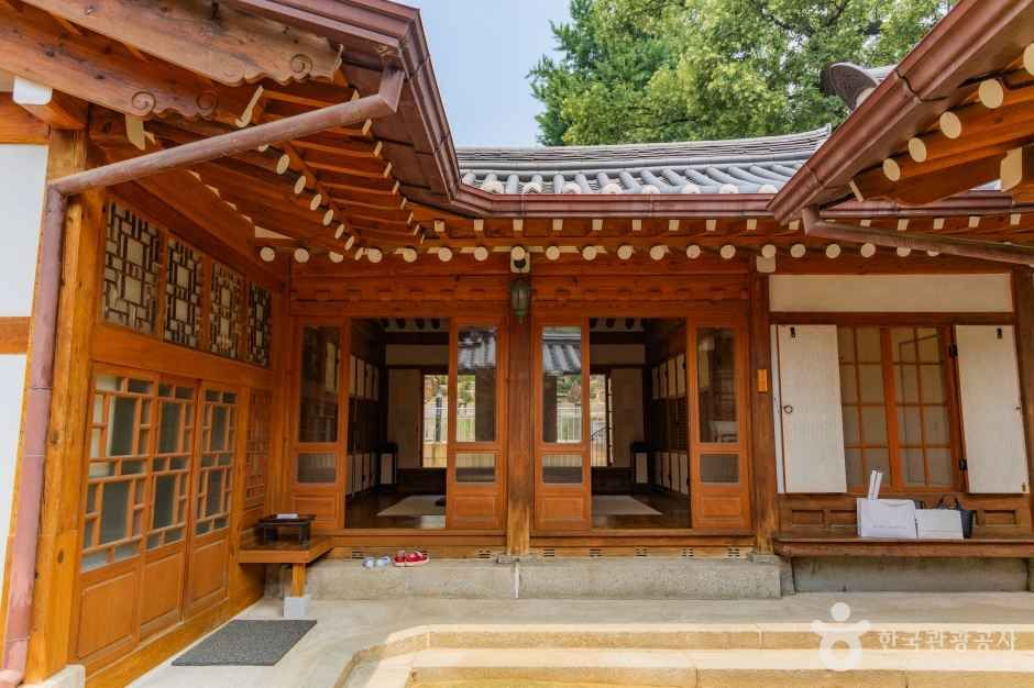 필운동 홍건익 가옥