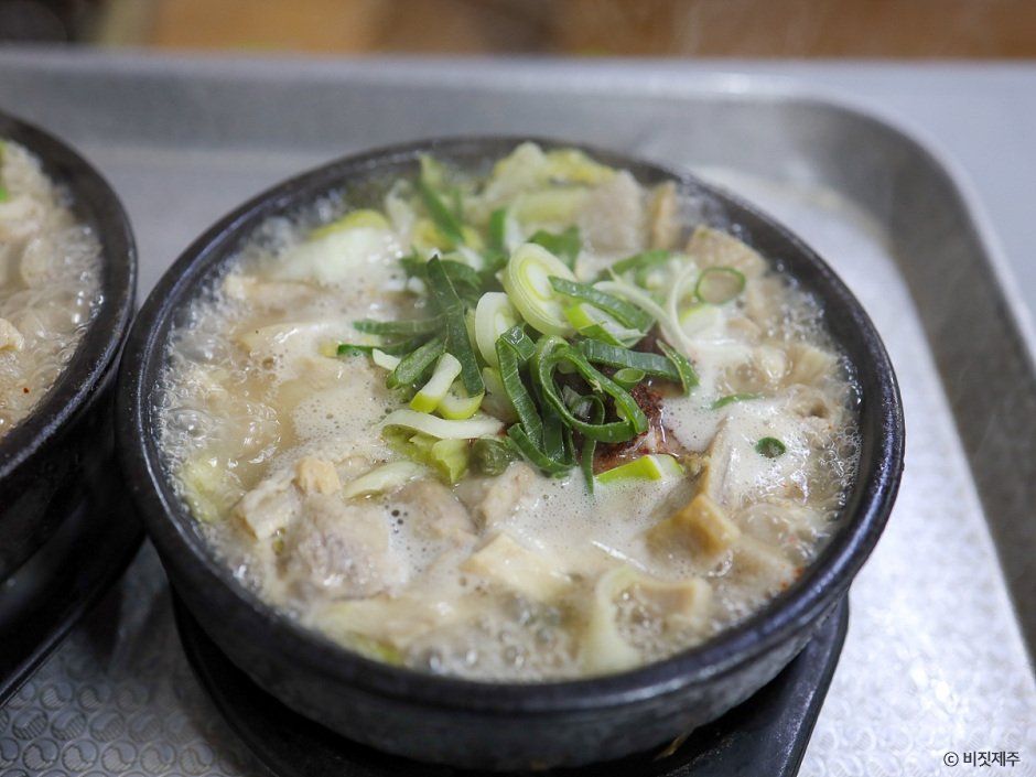 thumbnail-산지해장국-4