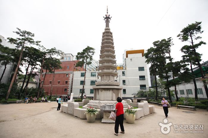 Храм Чогеса в Сеуле (조계사(서울))