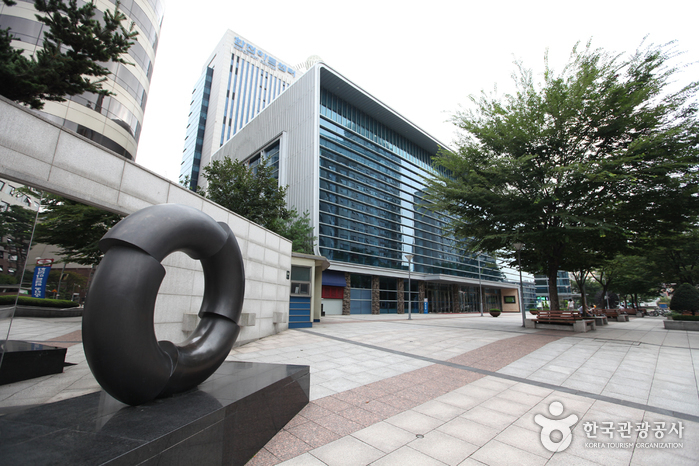 Korea Electric Power Corporation (KEPCO) Art Center (한전아트센터 공연장)
