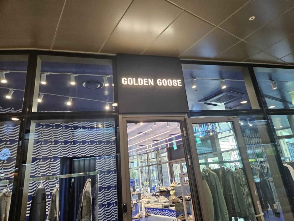 [事後免稅店] Golden Goose (新世界西蒙濟州折扣購物中心店)(골든구스 신세계사이먼 제주아울렛)