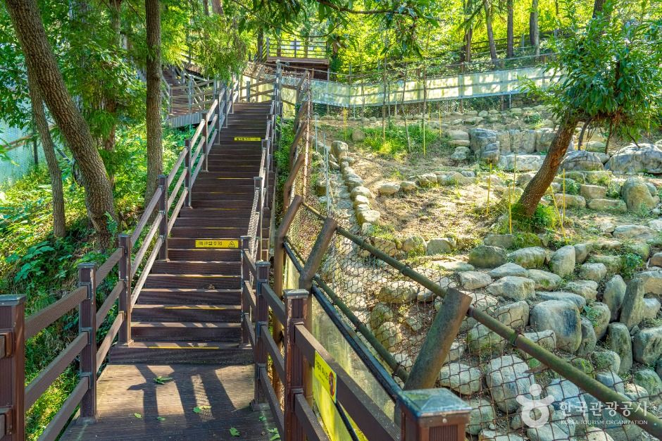 지리산 반달가슴곰 공존센터