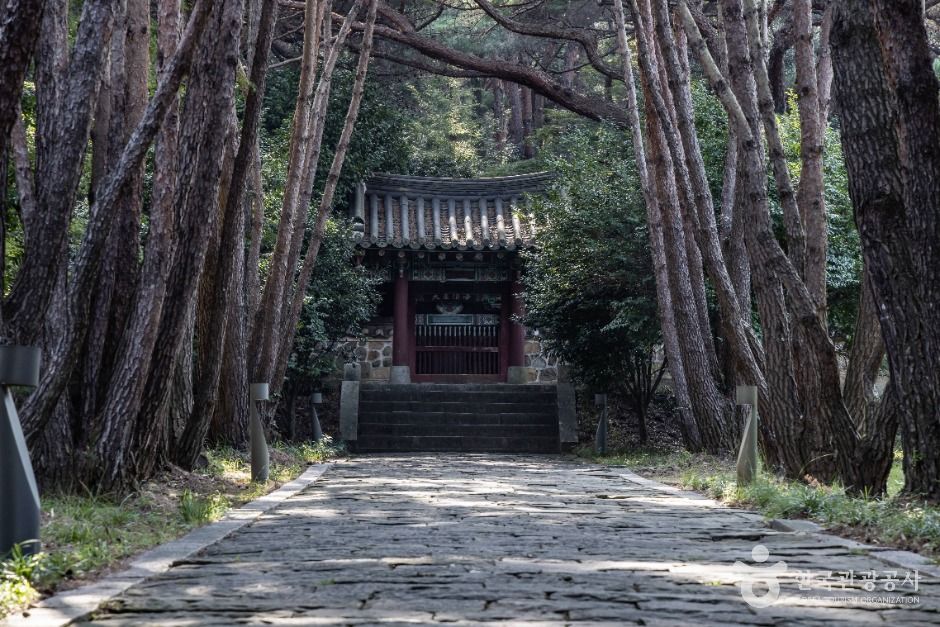 남해 관음포 이충무공 유적