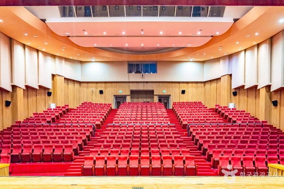 완도_완도문화예술의전당 (2)