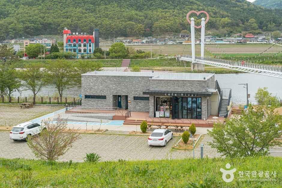 thumbnail-위천수변 테마파크-1