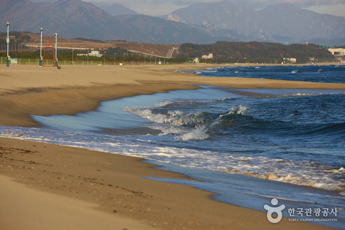 Hajodae Beach (하조대해수욕장)