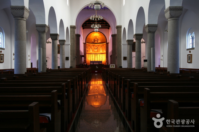 thumbnail-Seoul Cathedral Anglican Church or Korea (대한성공회 서울주교좌성당)-2