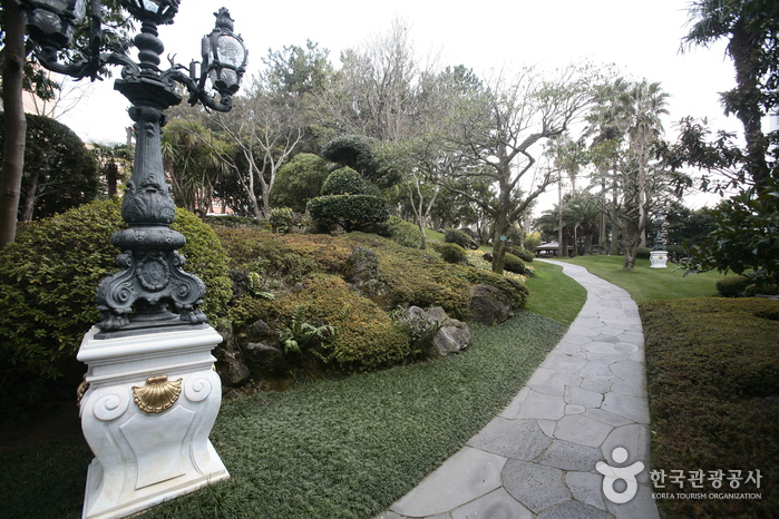 Jeju Grand Hotel (제주 그랜드호텔)
