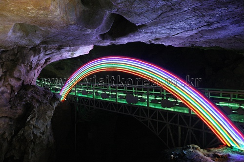Hwanseongul Cave (환선굴(대이리군립공원))