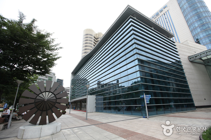 韩电艺术中心(한전아트센터)