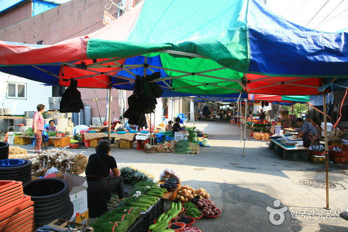 공주유구시장(3, 8일)2