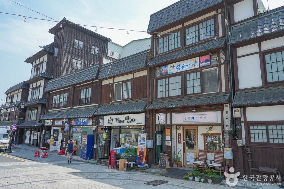 Incheon Japanese Street (인천일본풍거리)