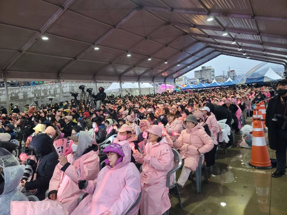 Festival del Caqui Seco de Yeongdong (영동곶감축제)