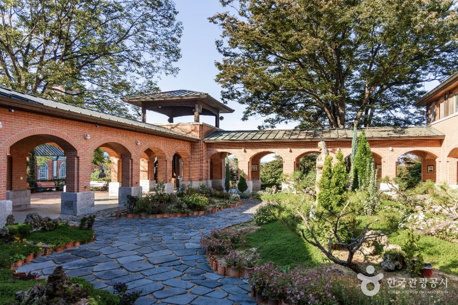 감곡매괴성모순례지성당