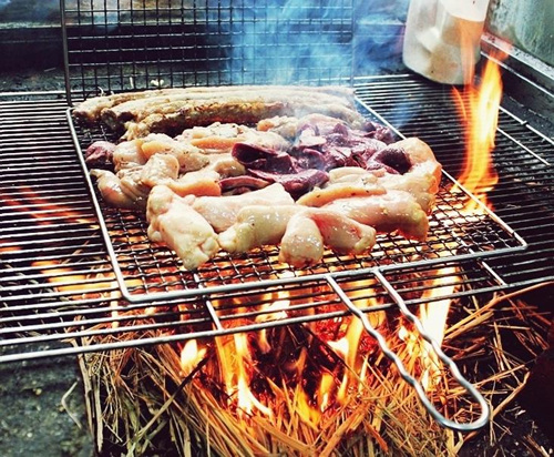 Jipbulgui Hwangsogopchang (짚불구이황소곱창)