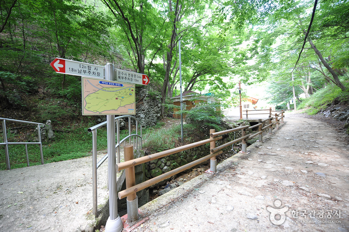 Provinzpark Maisan (마이산도립공원)