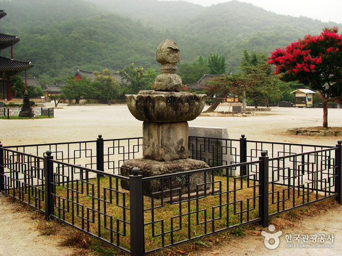 Geumsansa Temple (Gimje) (금산사(김제))