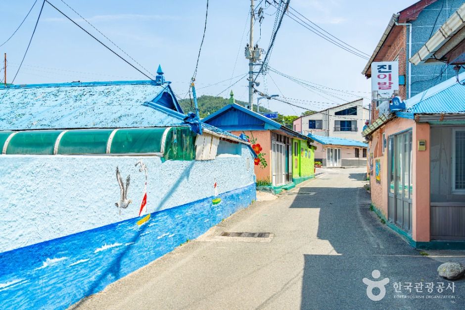 후포리 벽화마을