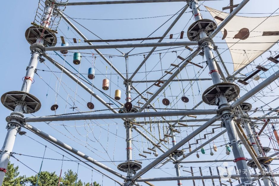 thumbnail-통영어드벤처타워-7