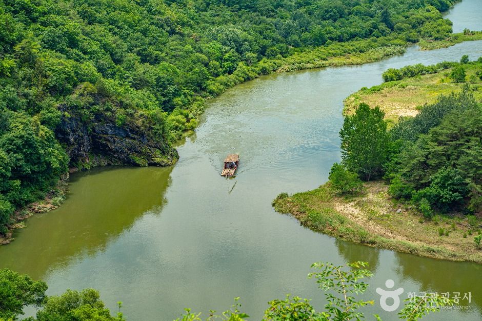 한반도 뗏목마을