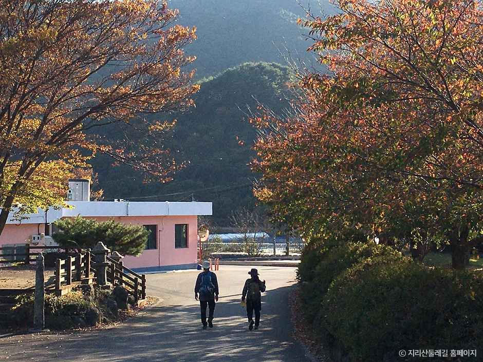 thumbnail-[지리산둘레길] 하동호-삼화실-4