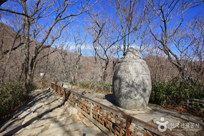 Deogyusan National Park (Main, Jeoksang Section) (덕유산국립공원 (본소,적상분소))