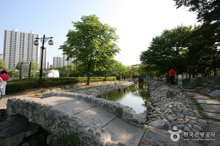 Bucheon Park (부천 중앙공원)