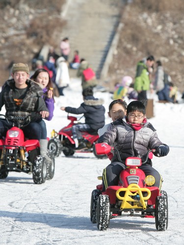 Jaraseom Singsing Winter Festival (자라섬 씽씽겨울축제)