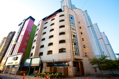 バレンタインホテル（발렌타인호텔）